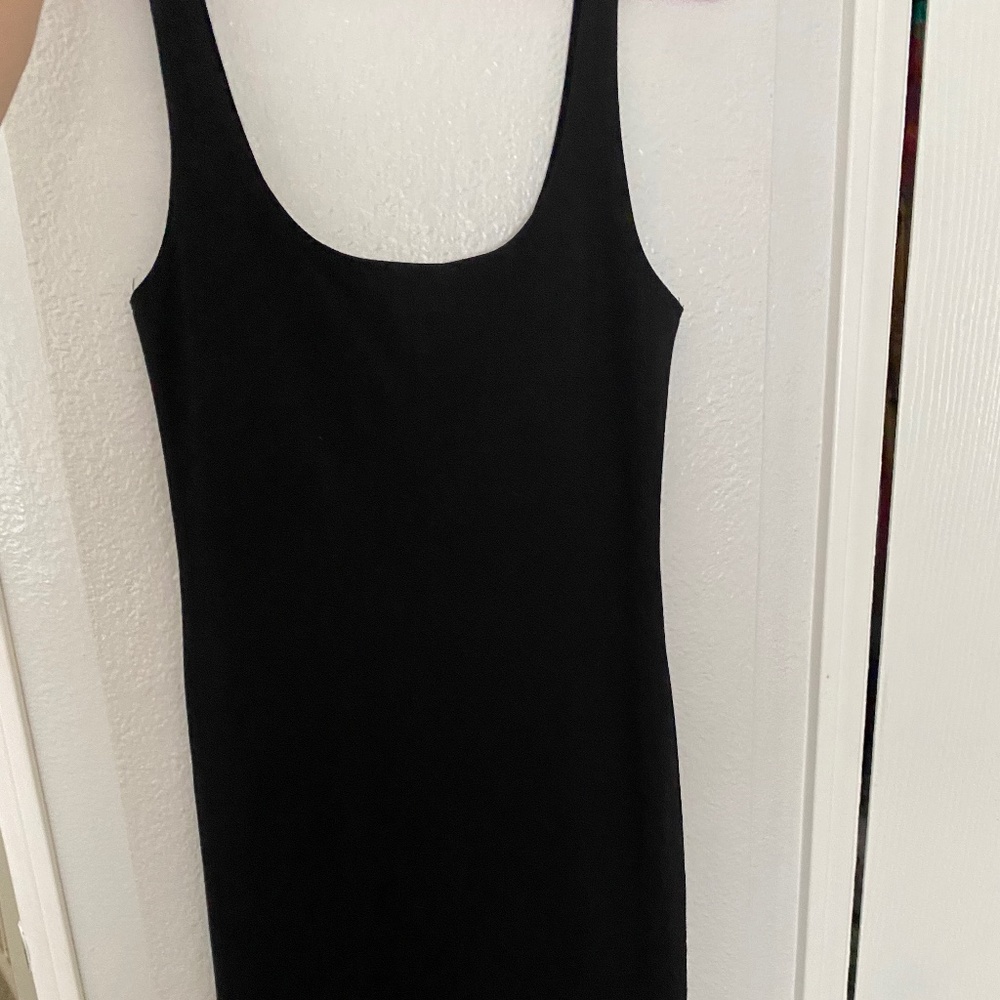 Black bodycon midi dress